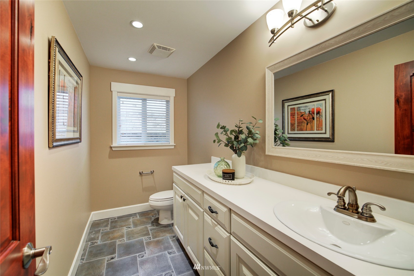 7112 Meadowdale Beach Road Edmonds, WA 98026 - Photo 34 of 40 Gallery Image 34