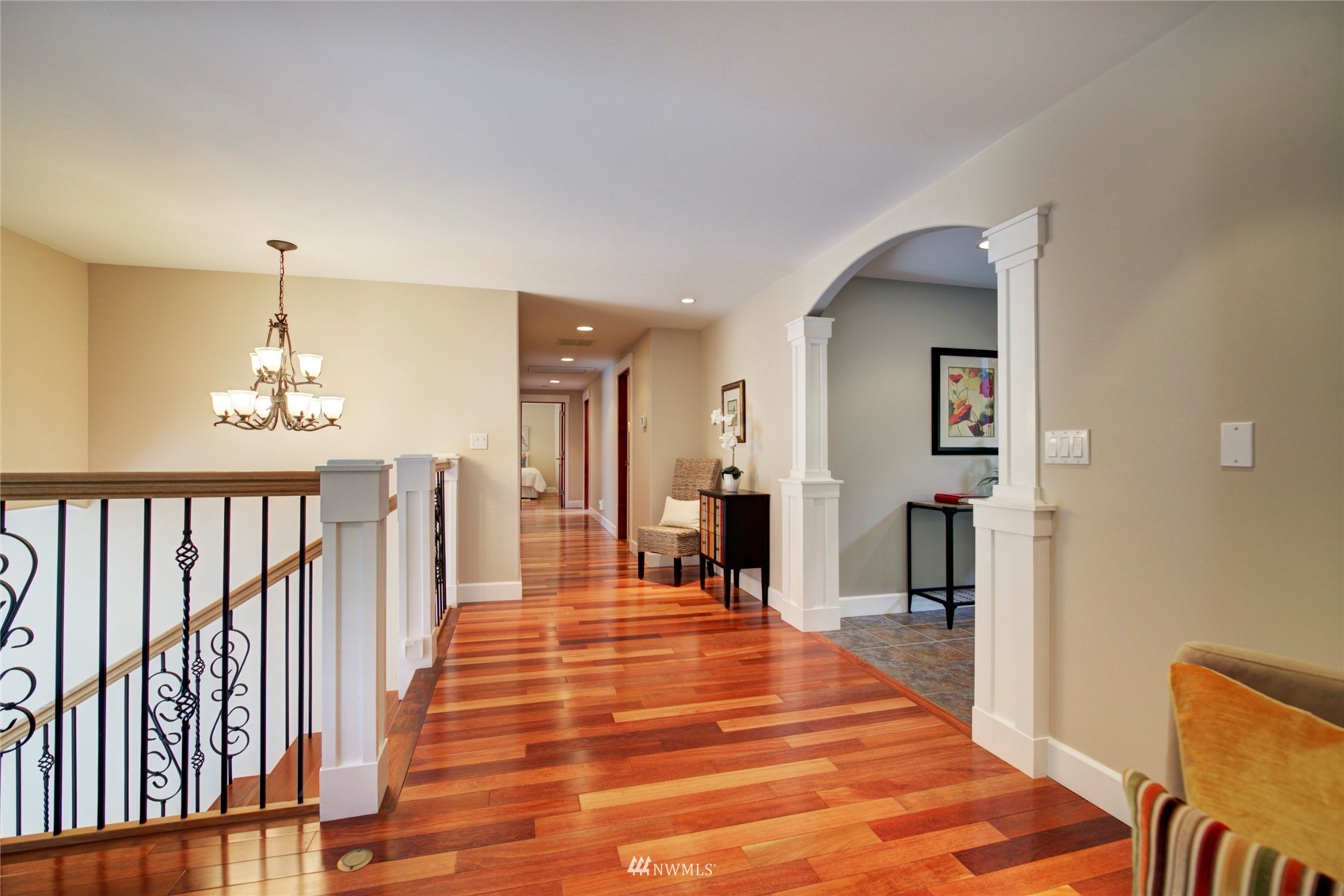 7112 Meadowdale Beach Road Edmonds, WA 98026 - Photo 7 of 40 Gallery Image 7