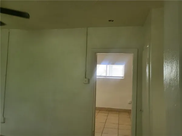 $950 | 1916 Claire Avenue, Unit D, Gretna, LA 70053