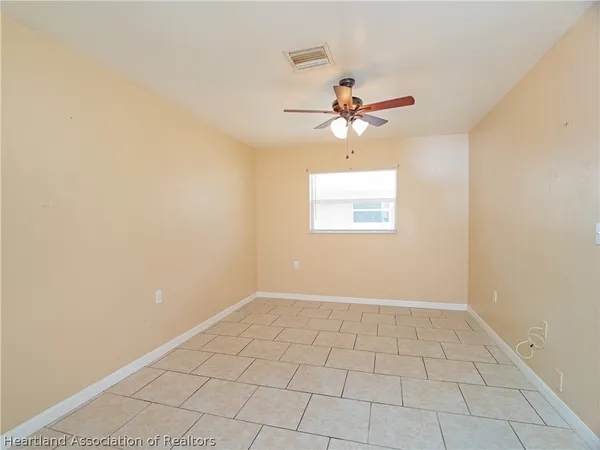$900 | 733 Booker Avenue, Unit 4, Sebring, FL 33870