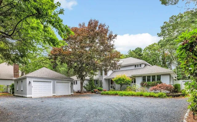 $1,850,000 | 12 Mizzenmast, Mashpee, MA 02649