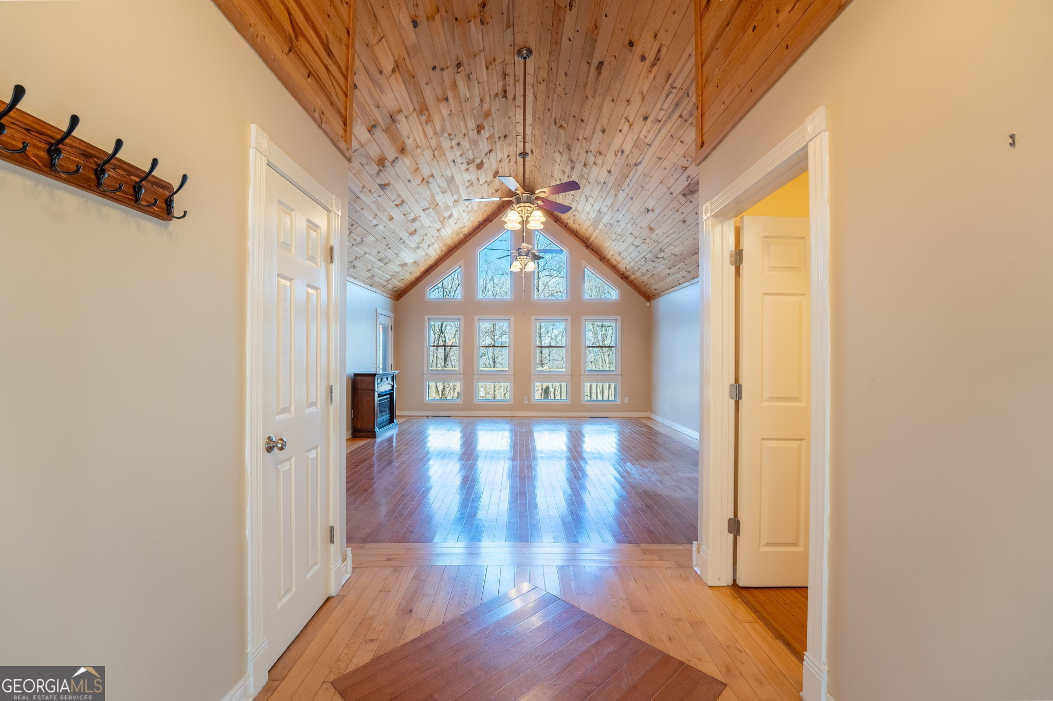 44 Juniper Trail Clayton, GA 30525 - Photo 7 of 87