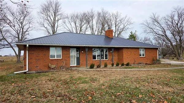 $349,000 | 20340 A Highway 52, Pleasanton, KS 66075