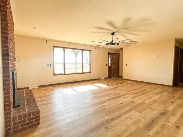 $349,000 | 20340 A Highway 52, Pleasanton, KS 66075