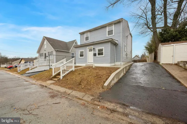 $314,999 | 201 East Avenue, New Castle, DE 19720