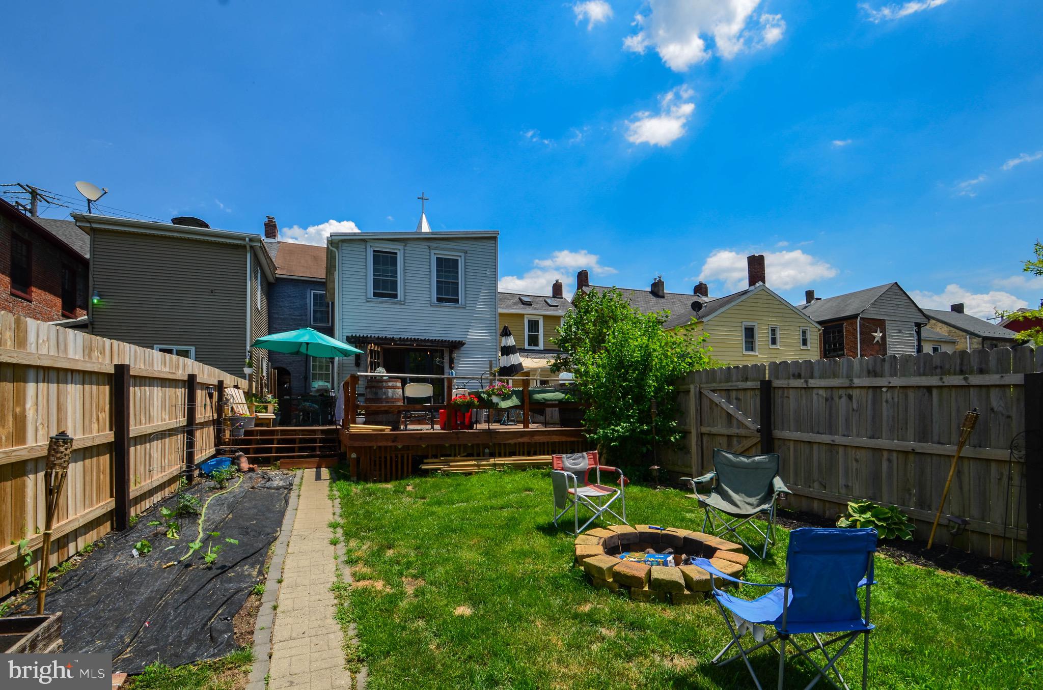 104 South Chestnut Street Bath, PA 18014 - Photo 23 of 25