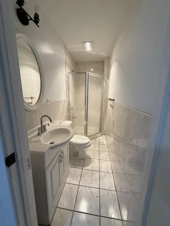 $2,340 | 6246 North Oakley Avenue, Unit 2, Chicago, IL 60659