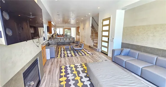 $11,500 | 237 1st Street, Huntington Beach, CA 92648