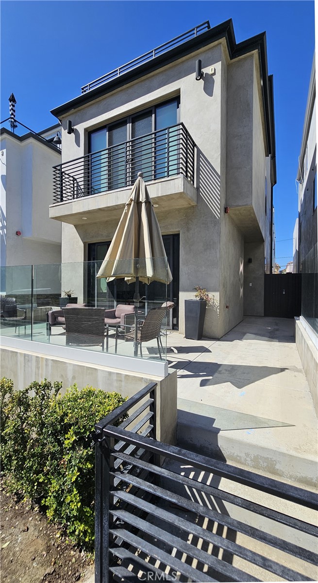 237 1st Street Huntington Beach, CA 92648 - Photo 24 of 24