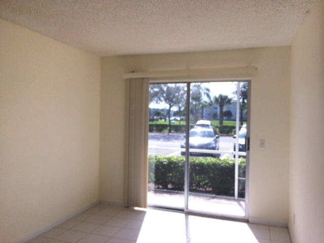 5 Mansfield B Boca Raton, FL 33434 - Photo 4 of 17 4