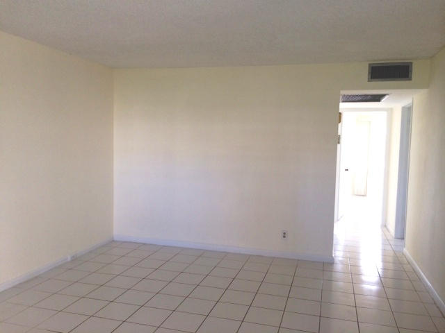5 Mansfield B Boca Raton, FL 33434 - Photo 6 of 17 6