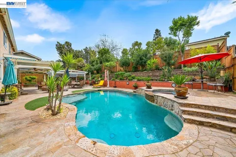 $1,799,000 | 581 Tawny Drive, Pleasanton, CA 94566