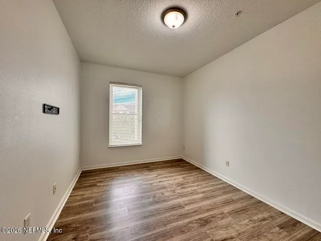 $2,000 | 13364 Beach Boulevard, Unit 525, Jacksonville, FL 32224