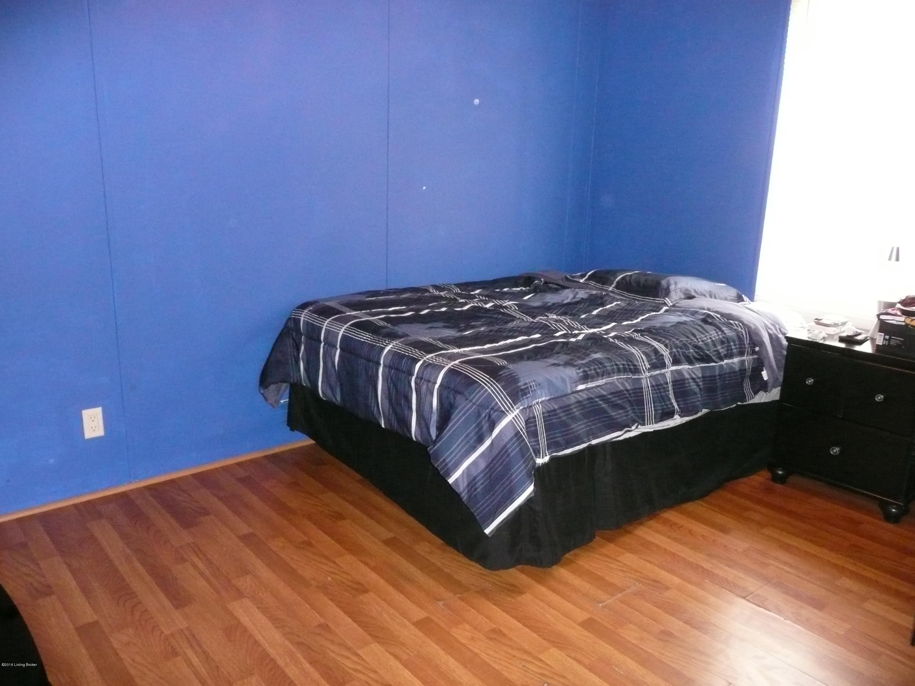 553 Goodlett Road Mount Eden, KY 40046 - Photo 9 of 21 Bedroom