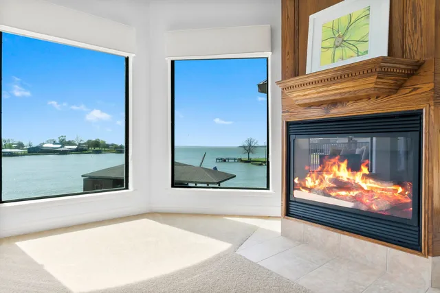 $999,500 | 289 Bayview Lane, Livingston, TX 77351