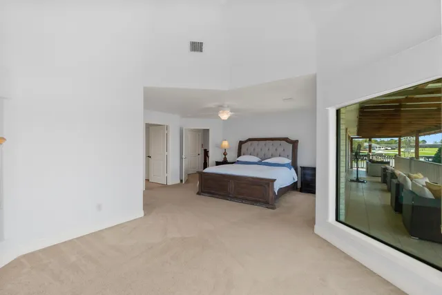 $999,500 | 289 Bayview Lane, Livingston, TX 77351