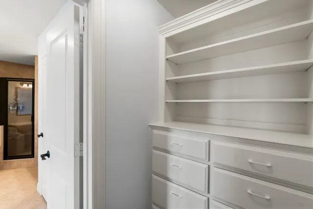 $999,500 | 289 Bayview Lane, Livingston, TX 77351