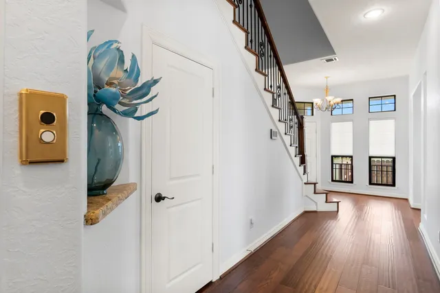 $999,500 | 289 Bayview Lane, Livingston, TX 77351