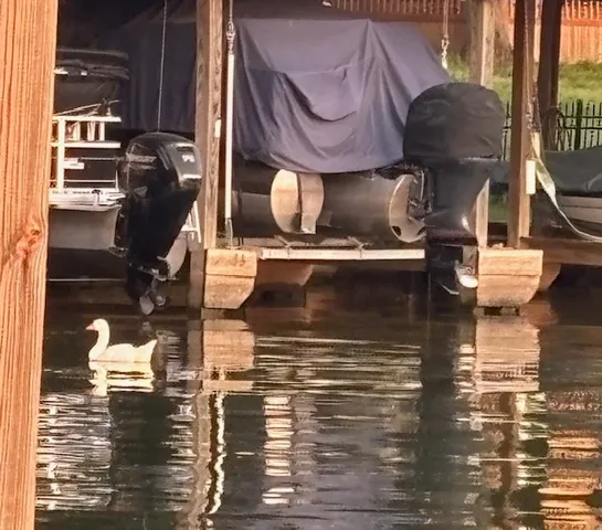 $999,500 | 289 Bayview Lane, Livingston, TX 77351