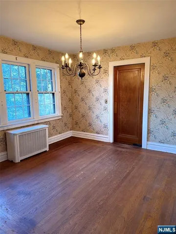 $749,000 | 109 Franklin Turnpike, Ho-Ho-Kus, NJ 07423