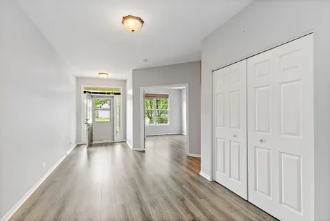 $265,000 | 1481 Waterside Drive, DeKalb, IL 60115