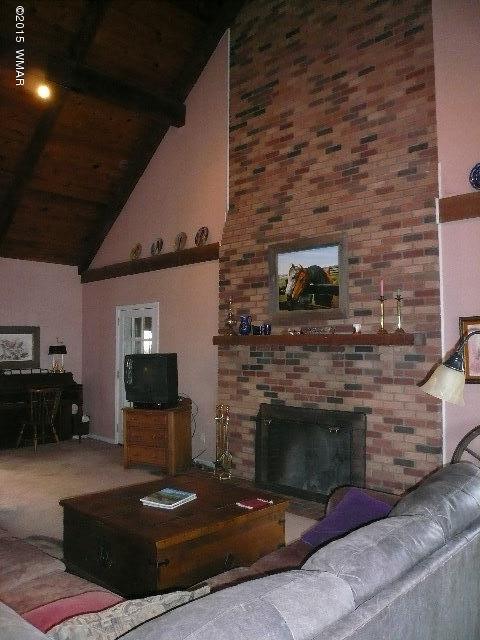 137 Spruce Road Vernon, AZ 85940 - Photo 9 of 61