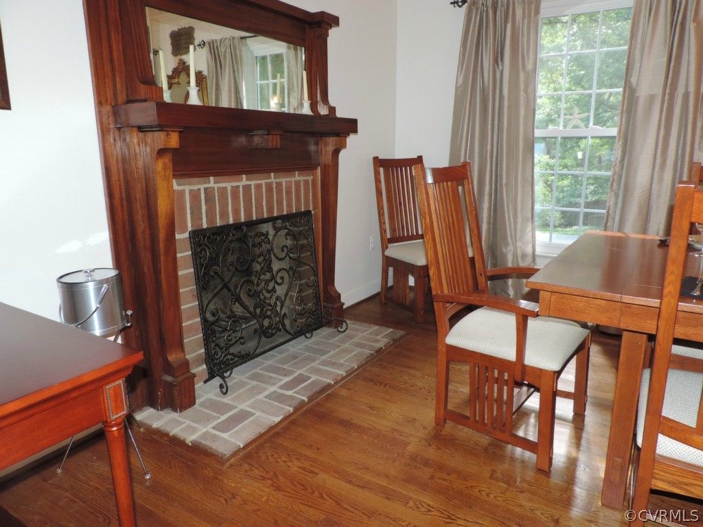 611 Milbrae Road Chesterfield, VA 23236 - Photo 4 of 24 Gallery Image 4