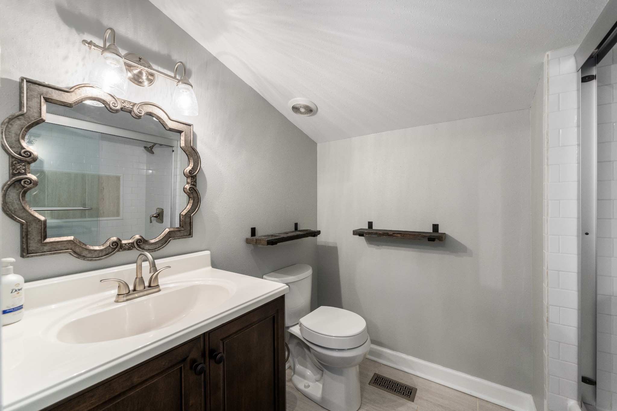 1486 Guill Road Mount Juliet, TN 37122 - Photo 29 of 54 Gallery Image 29
