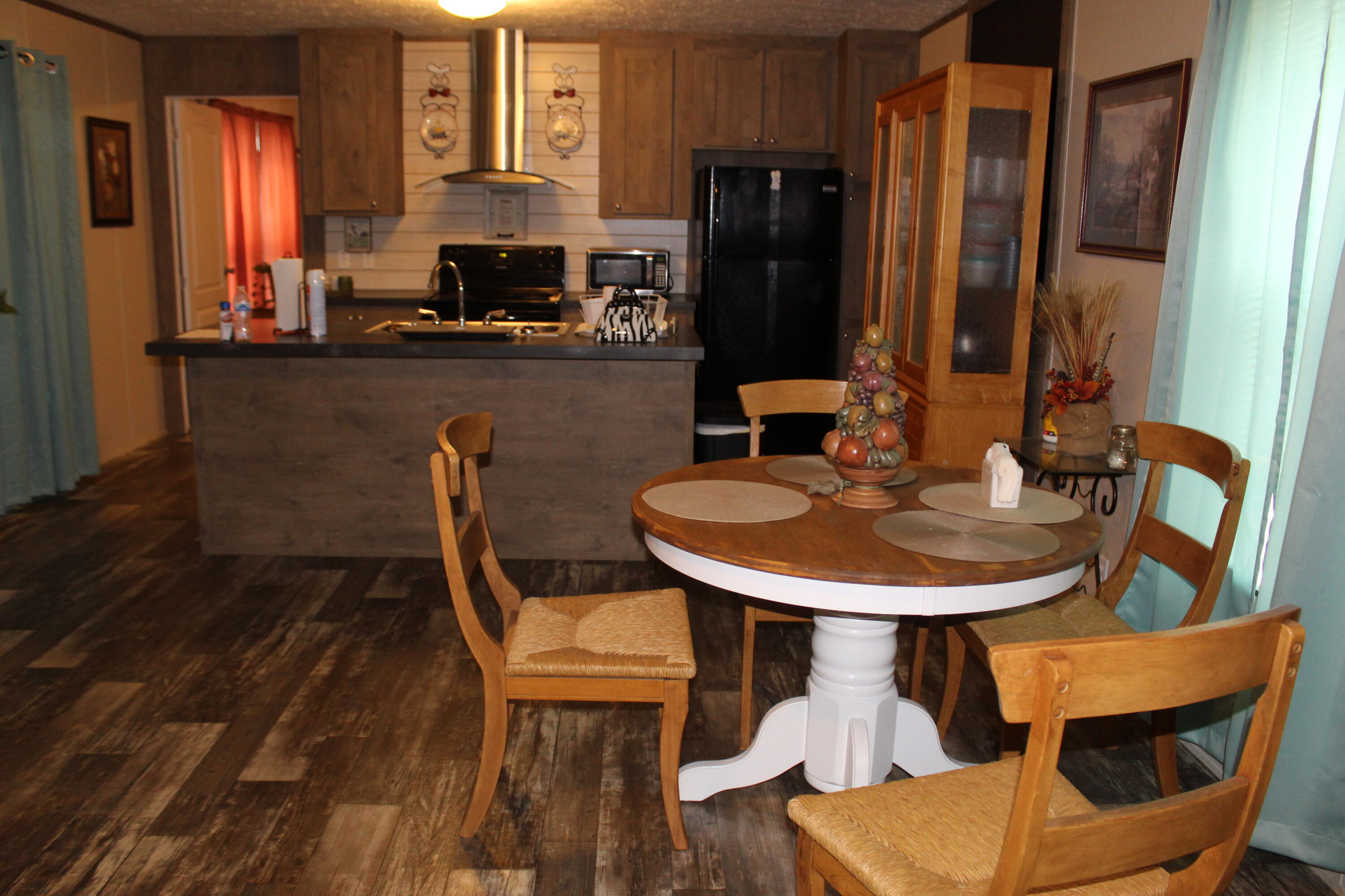 50 Lick Fork Road Middlesboro, KY 40965 - Photo 11 of 36 IMG_1291