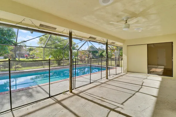 a view of a interior of the house