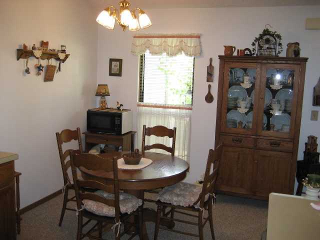 175 Timber Ridge Drive Pickerington, OH 43147 - Photo 5 of 13 Gallery Image 5