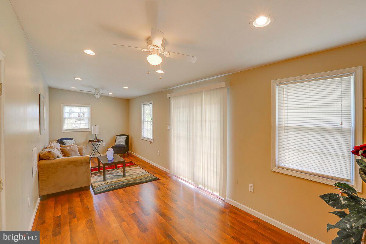 3110 Fairview Road Baltimore, MD 21207 - Photo 22 of 28 Family Room