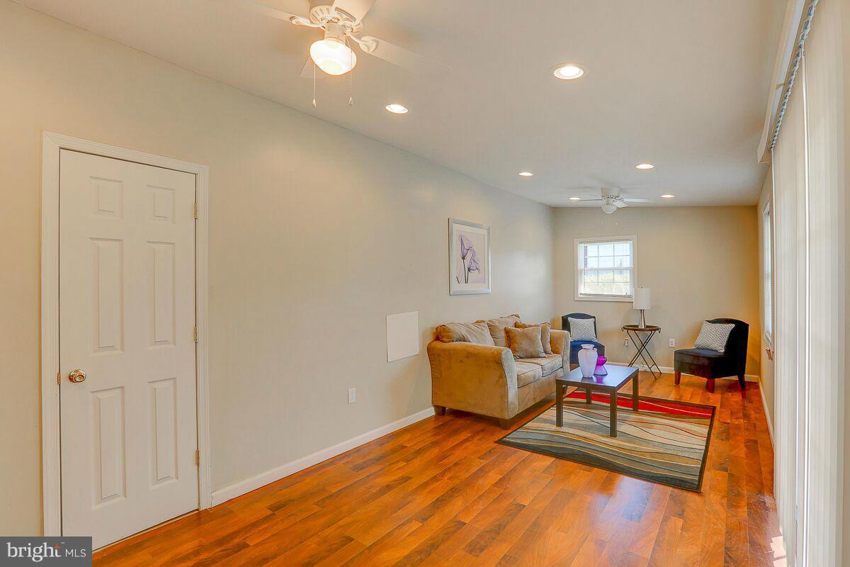 3110 Fairview Road Baltimore, MD 21207 - Photo 23 of 28 Family Room