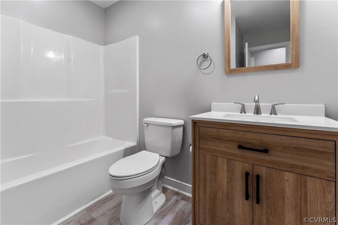 716 Harryhogan Road Callao, VA 22435 - Photo 16 of 21 Hall full Bath