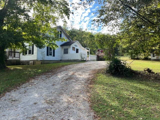 303 Little Creek Road Pleasant Shade, TN 37145 - Photo 21 of 38 Gallery Image 21