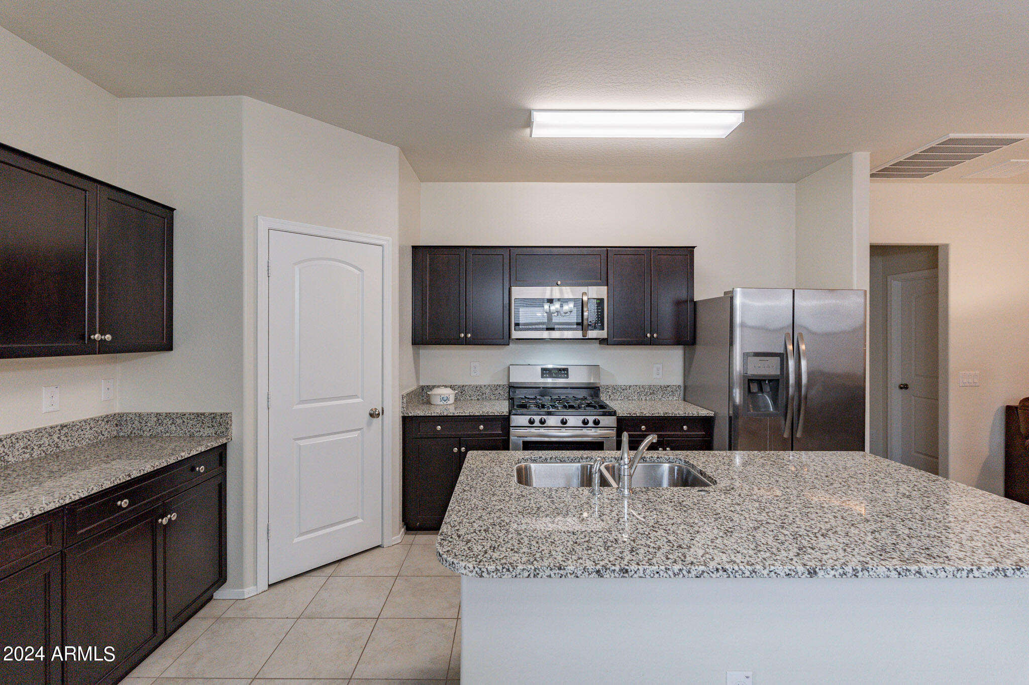 30897 West Picadilly Road Buckeye, AZ 85396 - Photo 16 of 41 16-web-or-mls-Picadilly-16