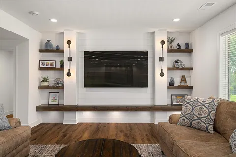 $739,000 | 4209 Northeast Hideaway Drive, Lee's Summit, MO 64064