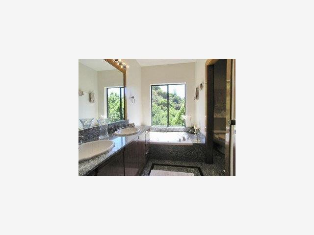 16012 Flintlock Road Cupertino, CA 95014 - Photo 8 of 9