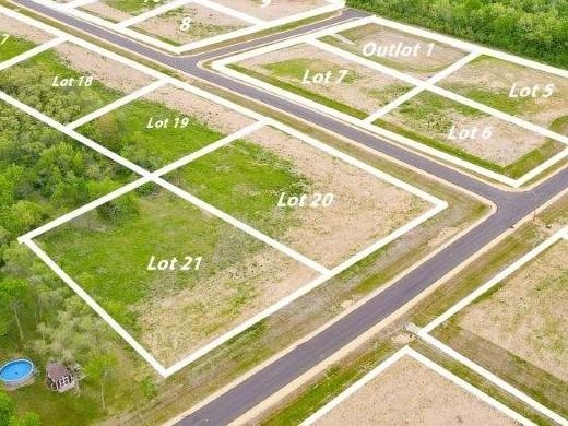 4045 West Griffindale Drive Beloit, WI 53511 - Photo 3 of 6