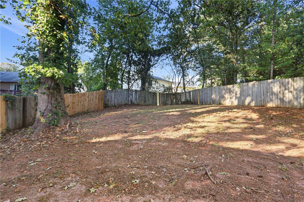 5038 Donnell Way Decatur, GA 30035 - Photo 33 of 36 Gallery Image 33