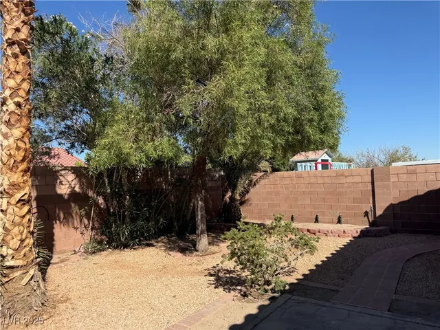 $2,250 | 708 Cozy Canyon Drive, Henderson, NV 89002