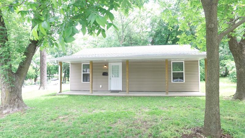1126 North Ash Street Nevada, MO 64772 - Photo 1 of 1