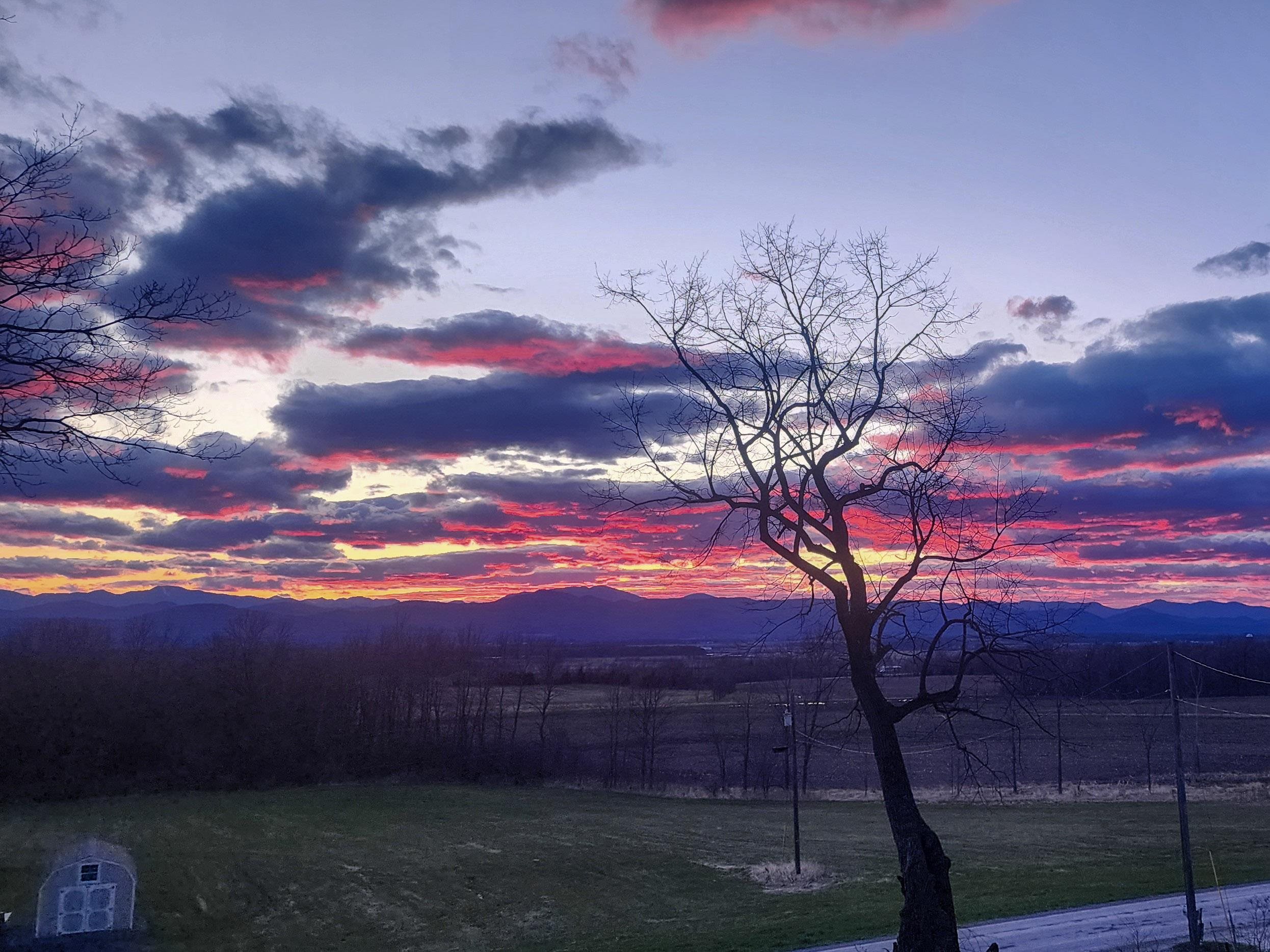 1513 Mountain Road Addison, VT 05491 - Photo 4 of 55