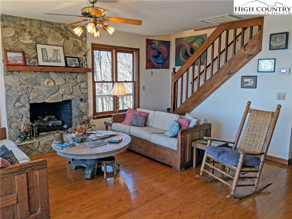 1118 Blackberry Road Boone, NC 28607 - Photo 8 of 25 Gallery Image 8