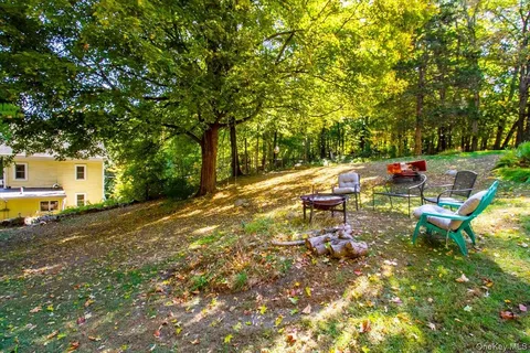 $699,000 | 310 Oak Lane, Newburgh, NY 12550