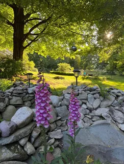 $699,000 | 310 Oak Lane, Newburgh, NY 12550