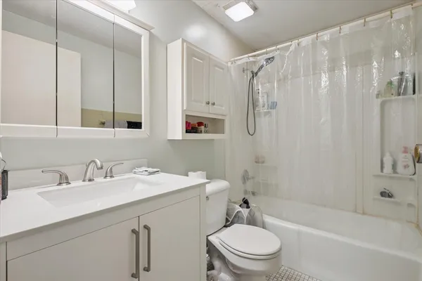 $249,995 | 7039 Curtis Drive, Coloma, MI 49038