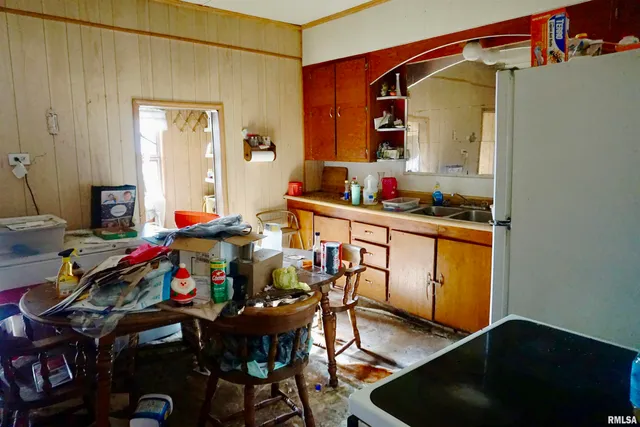 $28,000 | 205 9th Street, Colp, IL 62918