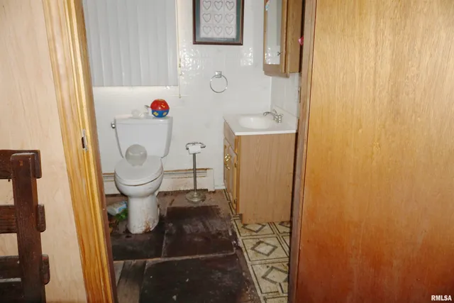 $28,000 | 205 9th Street, Colp, IL 62918