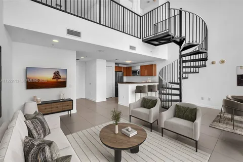 $480,000 | 300 South Biscayne Boulevard, Unit L822, Miami, FL 33131